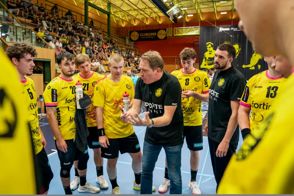 Kopf-an-Kopf-Rennen um Playoff-Plätze